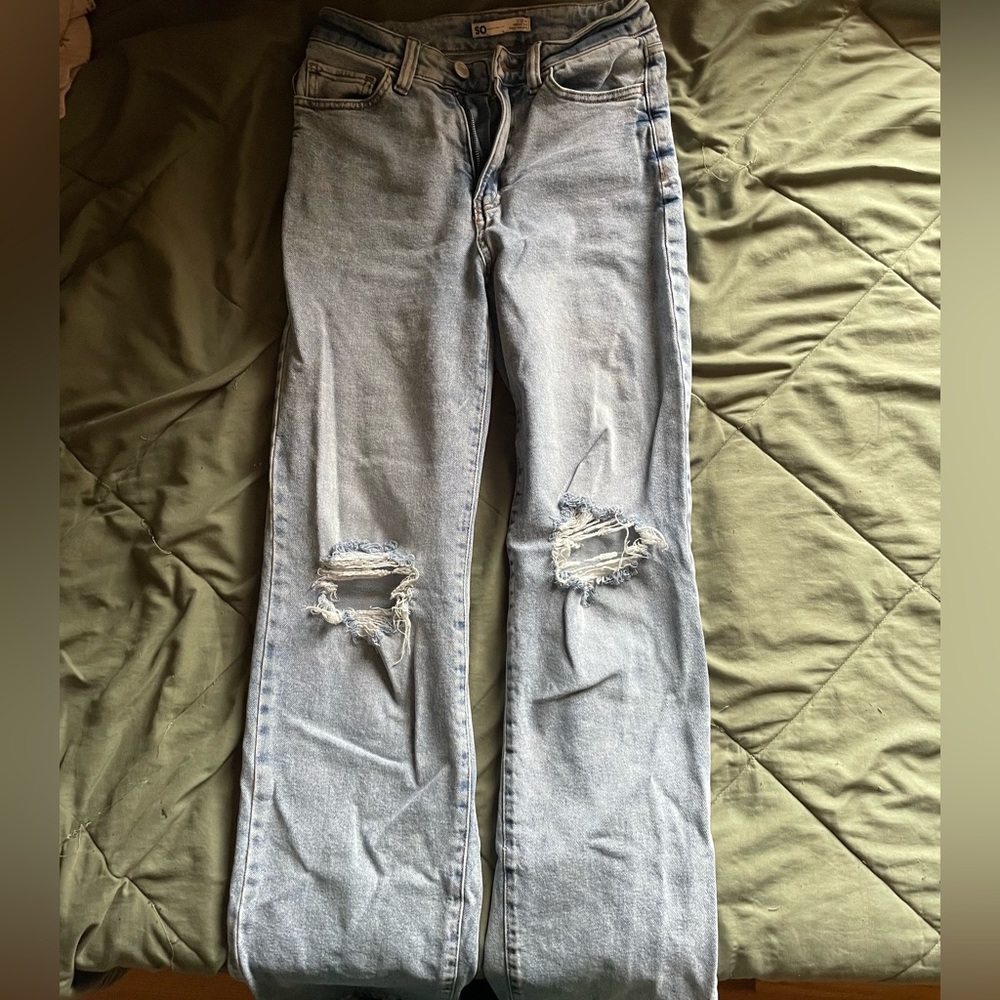 barely worn mom jeans